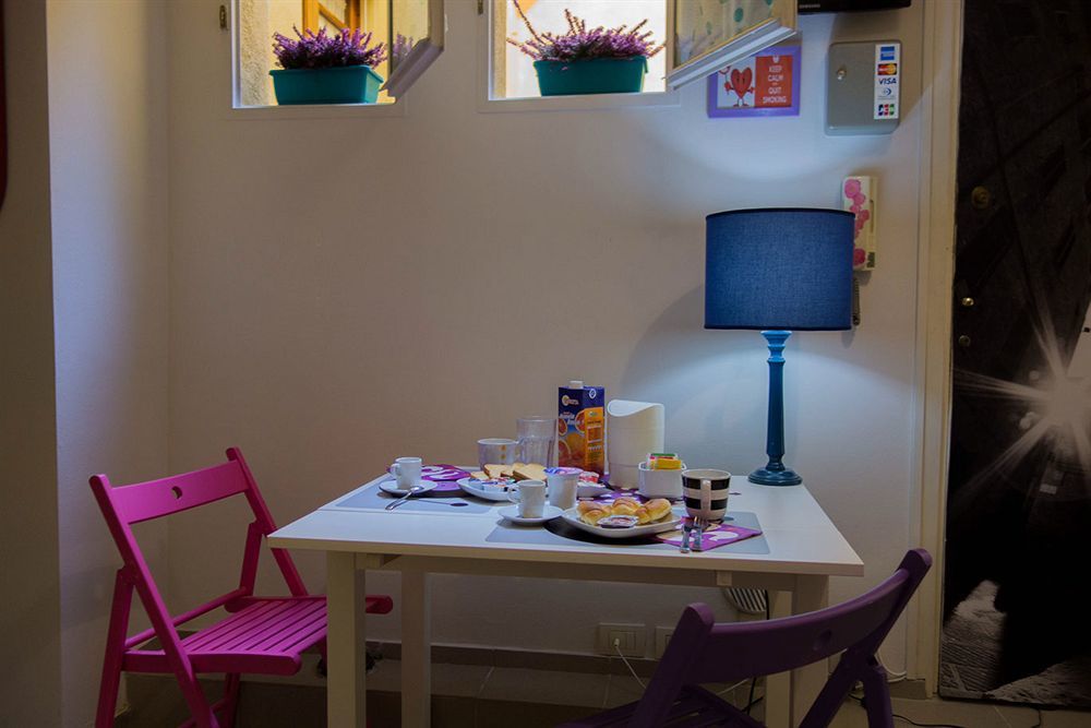 B&B Le Lupe Siena Bagian luar foto